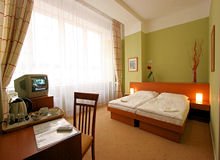 Hotel Pension Accord - Bedroom 1