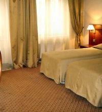 Hotel Raffaello - BedRoom 1